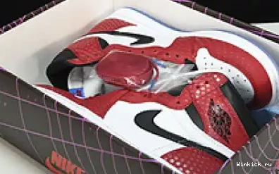 RETRO HIGH ORIGIN SPIDER-MAN JORDAN 1 - STORY 0501